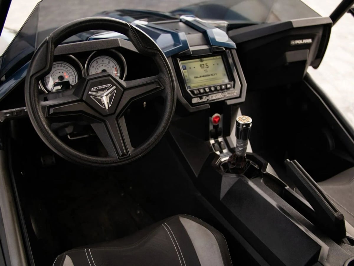 Polaris Slingshot photo 24