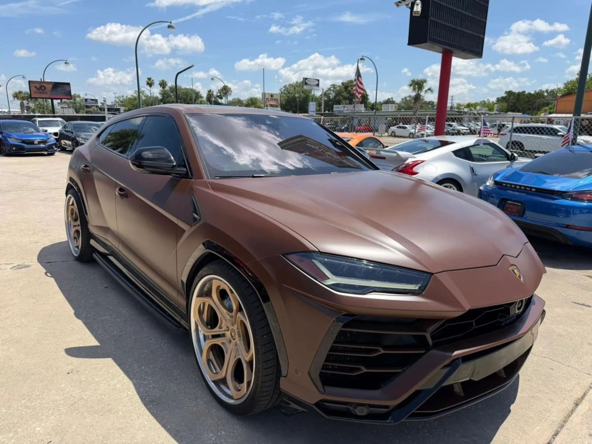2019 Lamborghini Urus 4.0 V8's photo