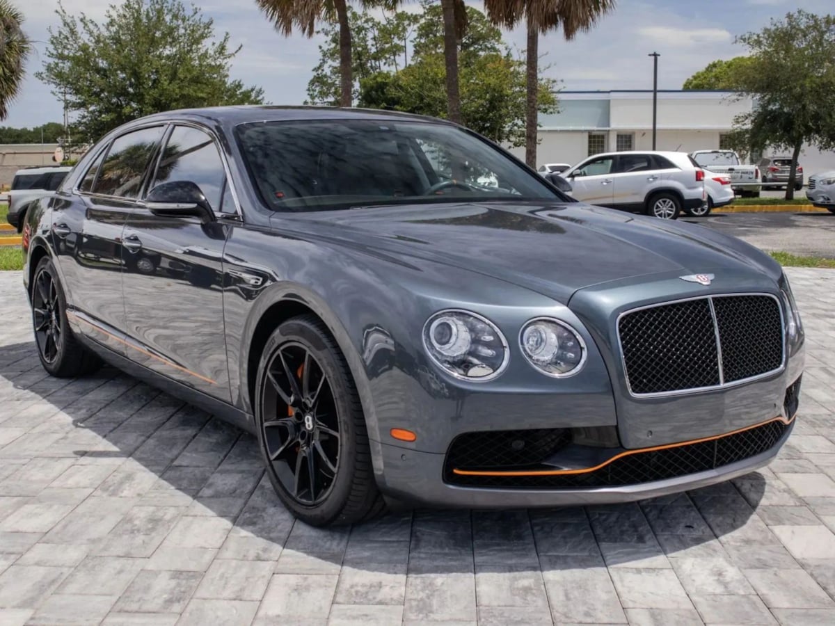 2018 Bentley Flying Spur V8 S's photo