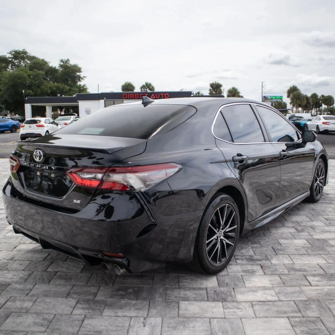 Toyota Camry photo 8