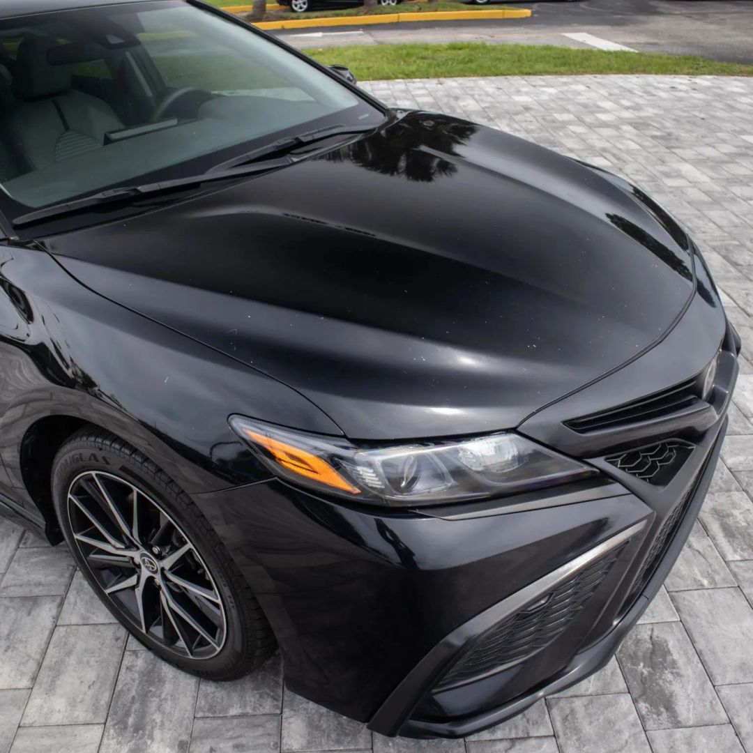Toyota Camry photo 10