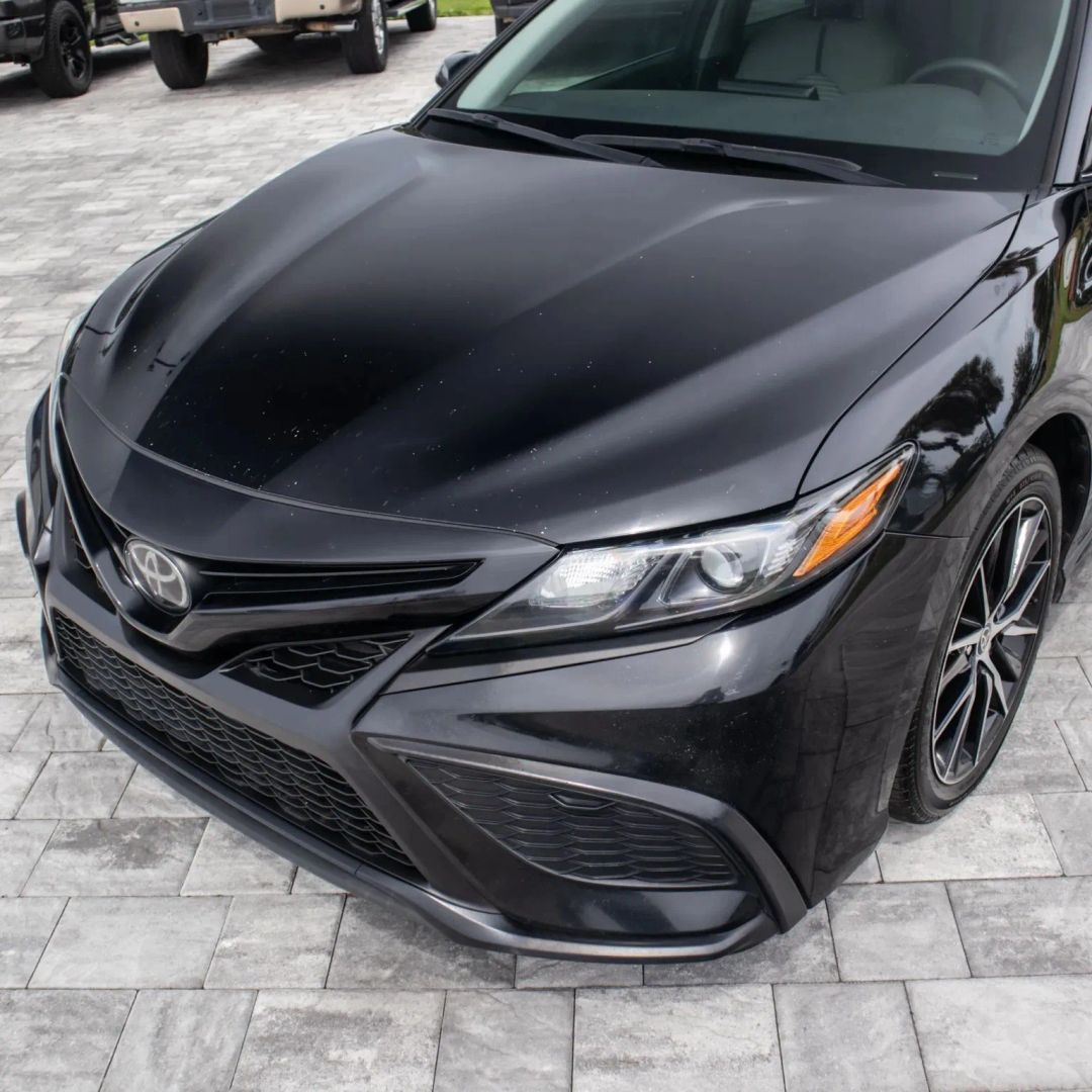 Toyota Camry photo 12