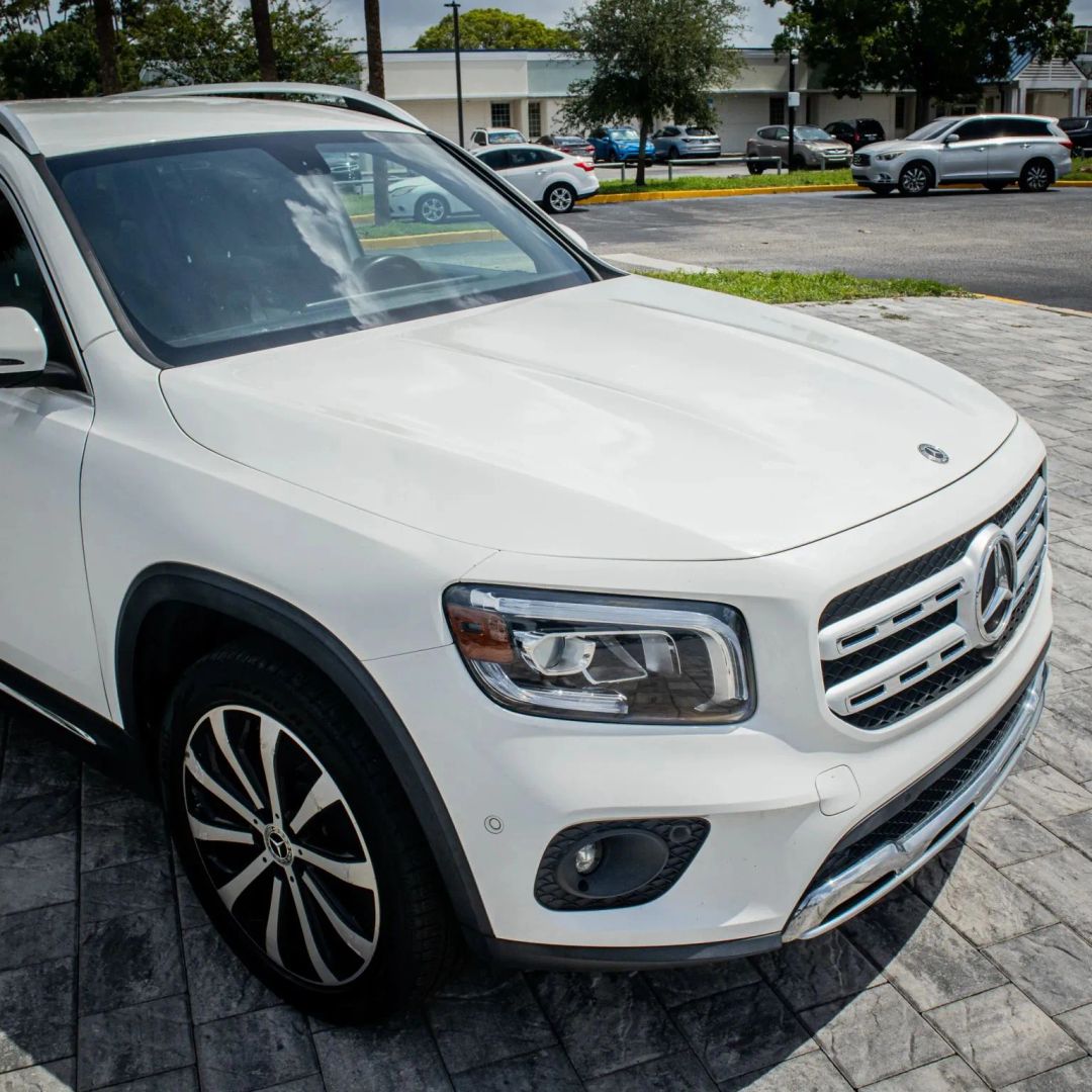 Mercedes-Benz GLB 250 photo 10