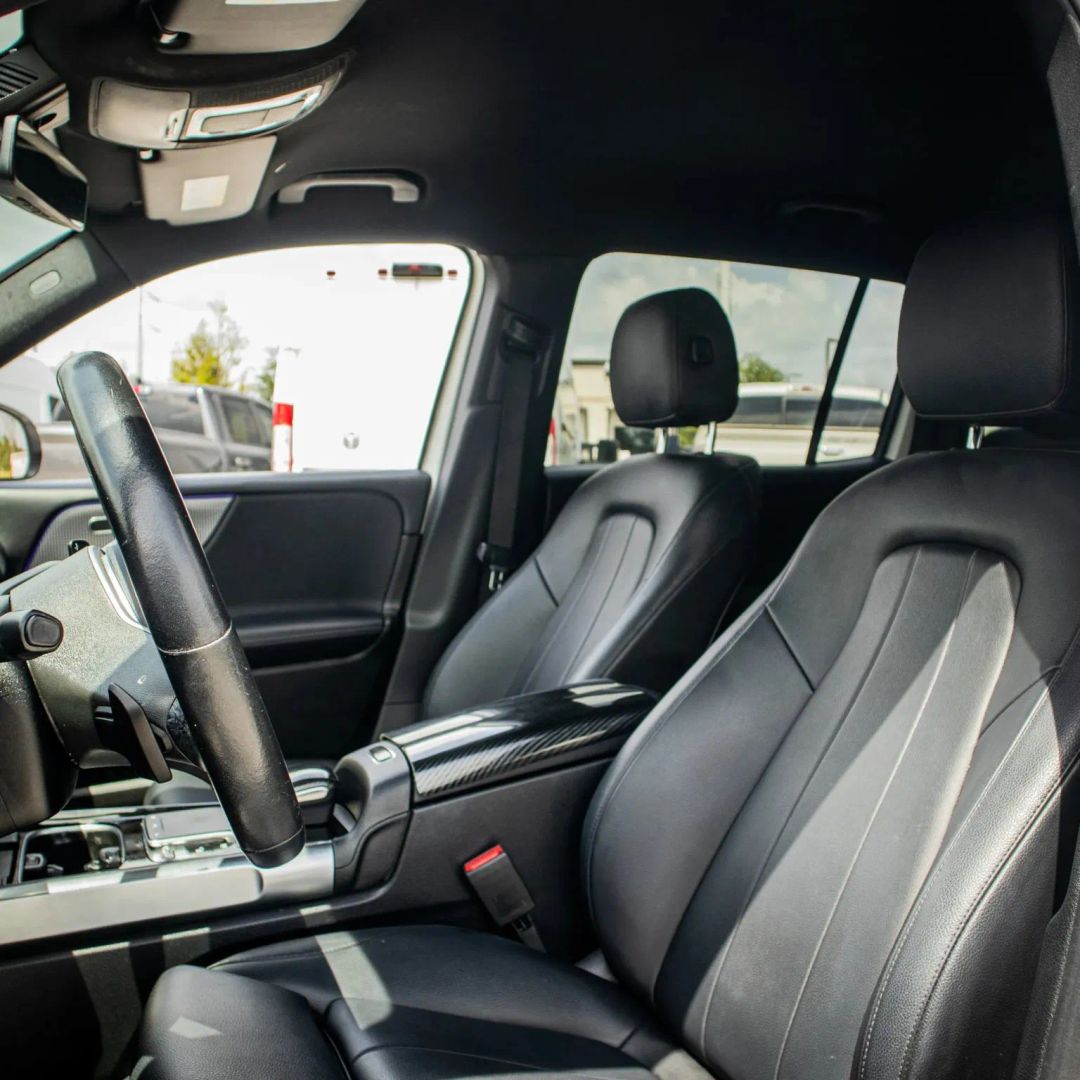 Mercedes-Benz GLB 250 photo 29
