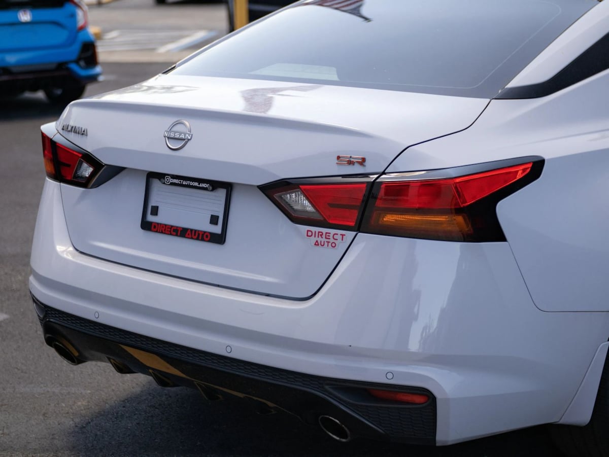 Nissan Altima photo 13