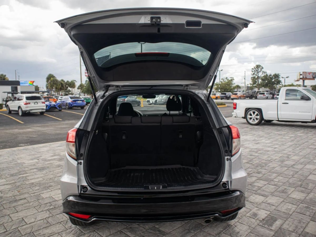 Honda HR-V photo 7