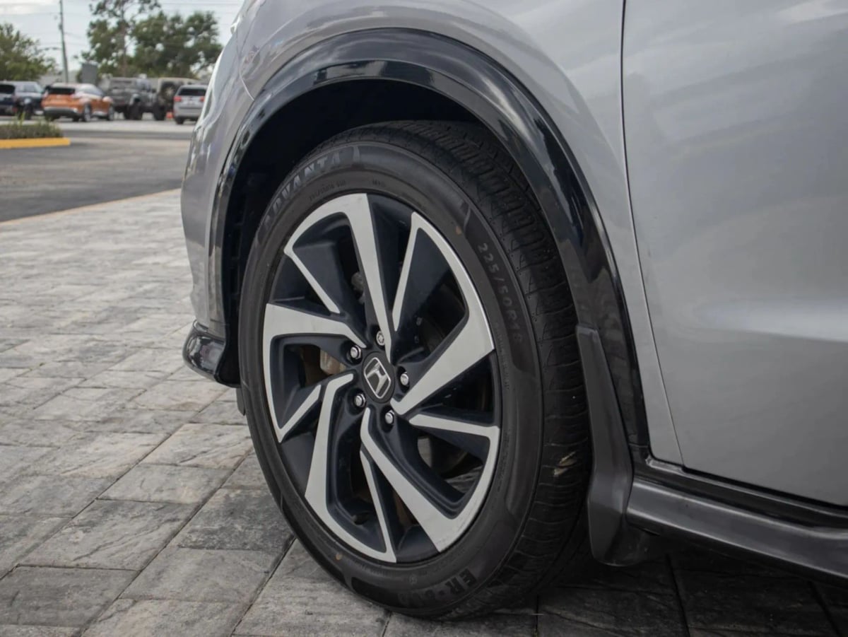 Honda HR-V photo 11