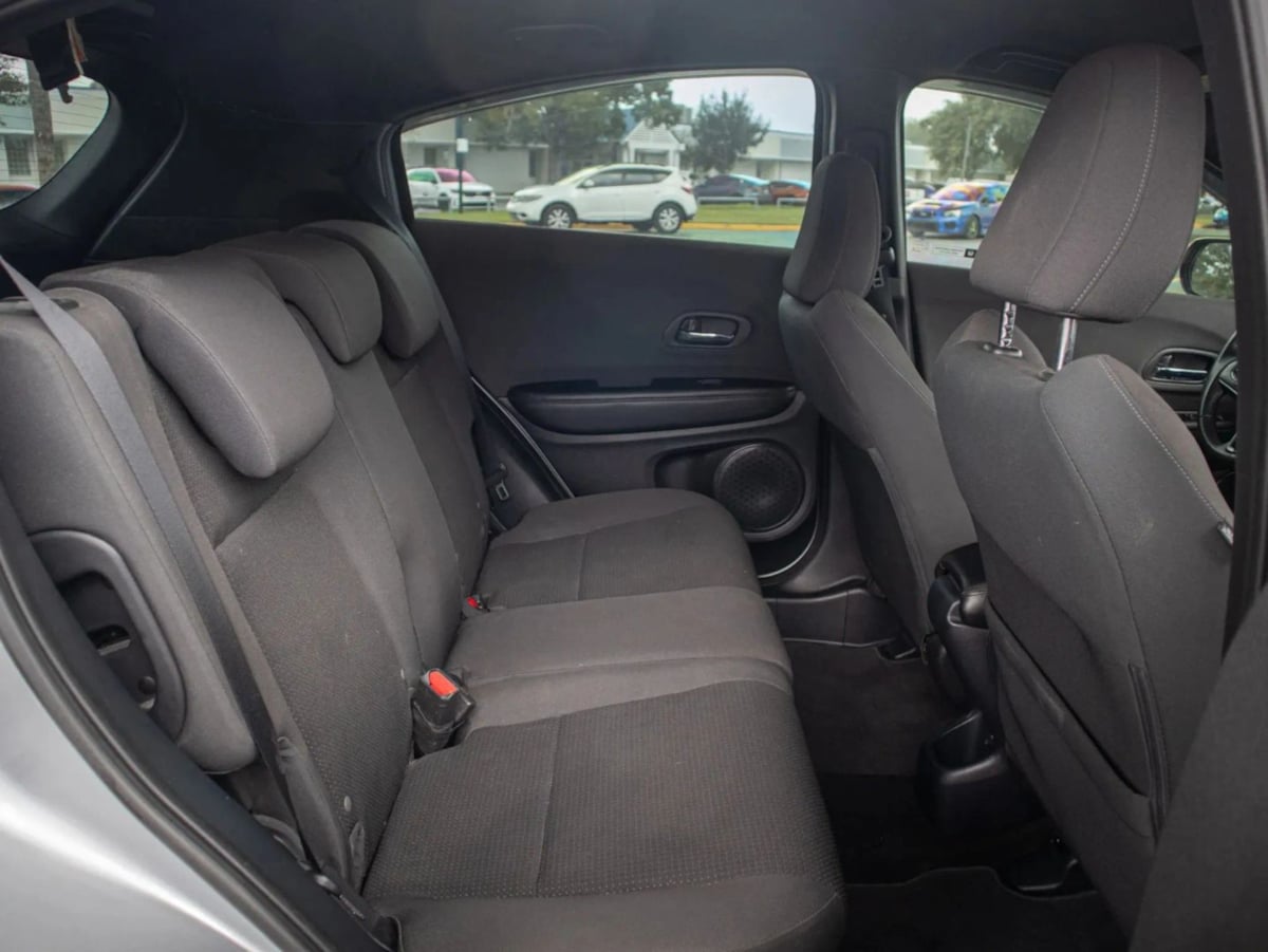 Honda HR-V photo 20