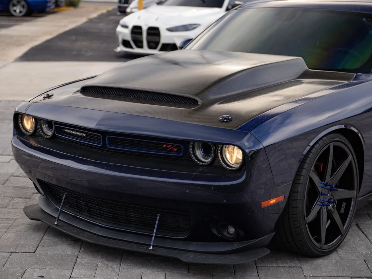 Dodge Challenger photo 5