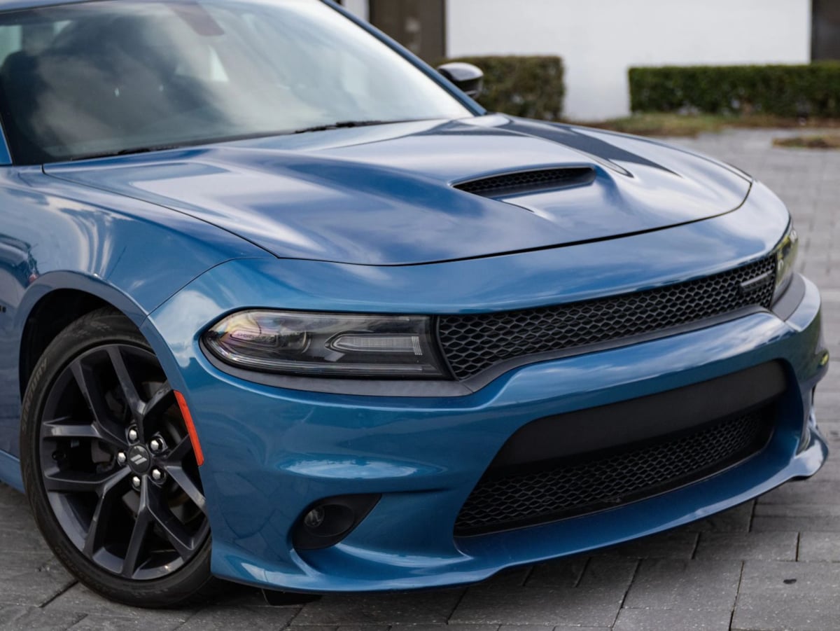 Dodge Charger photo 3