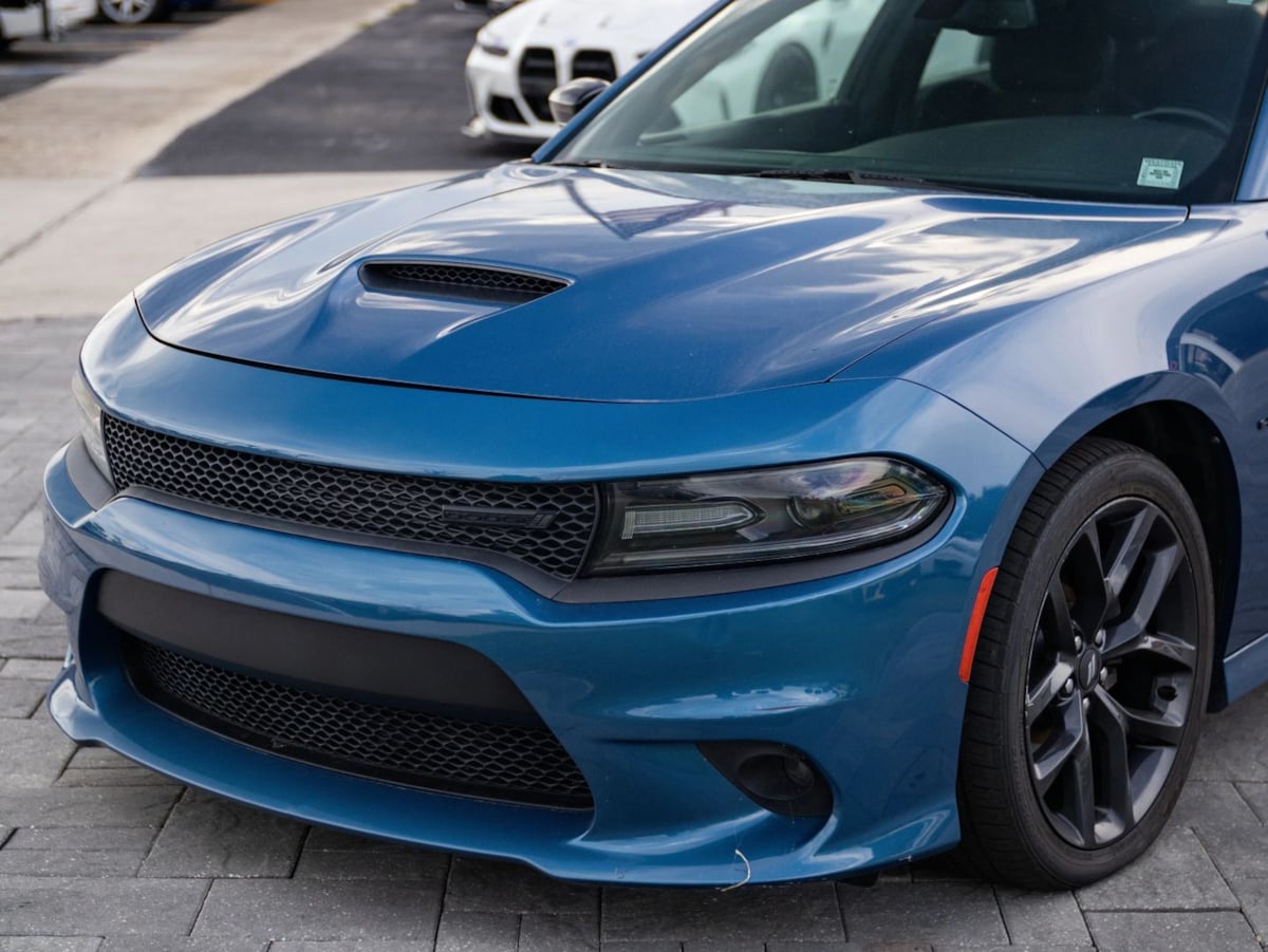 Dodge Charger photo 5