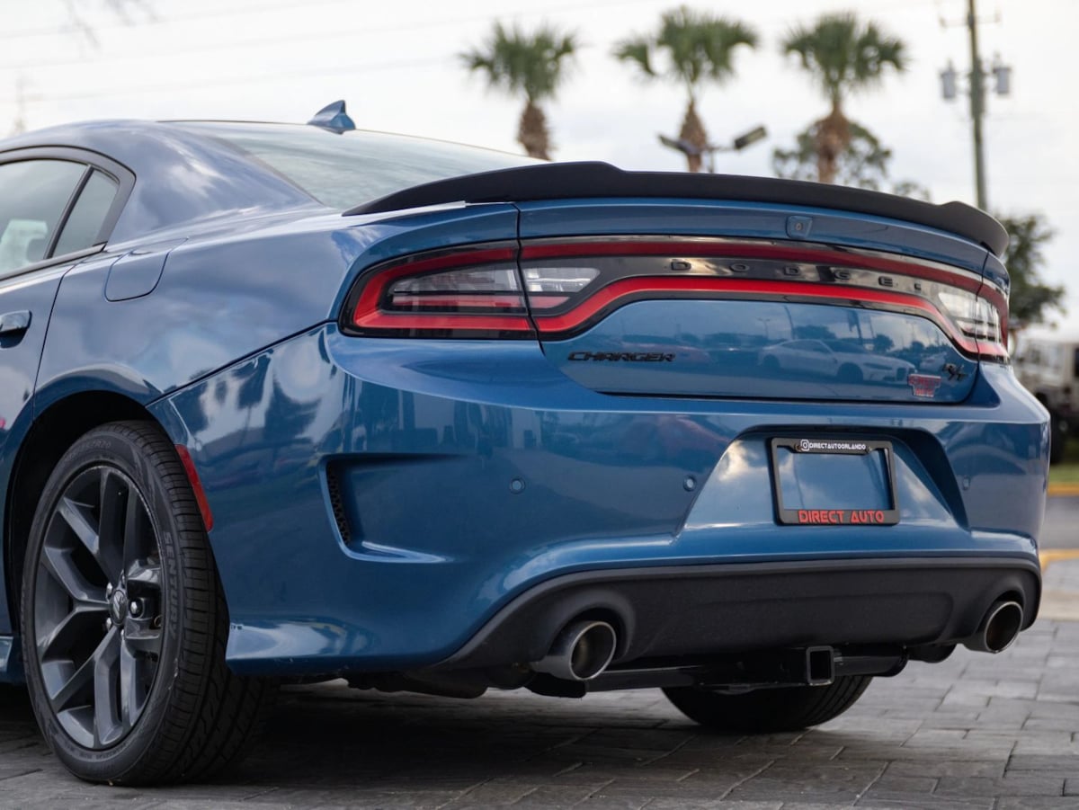 Dodge Charger photo 11