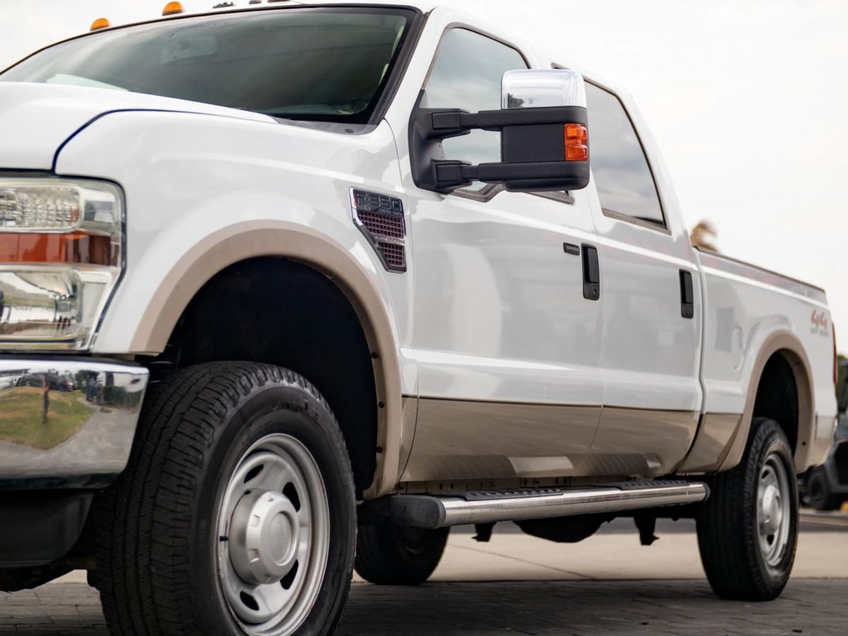 Ford F-350 photo 6