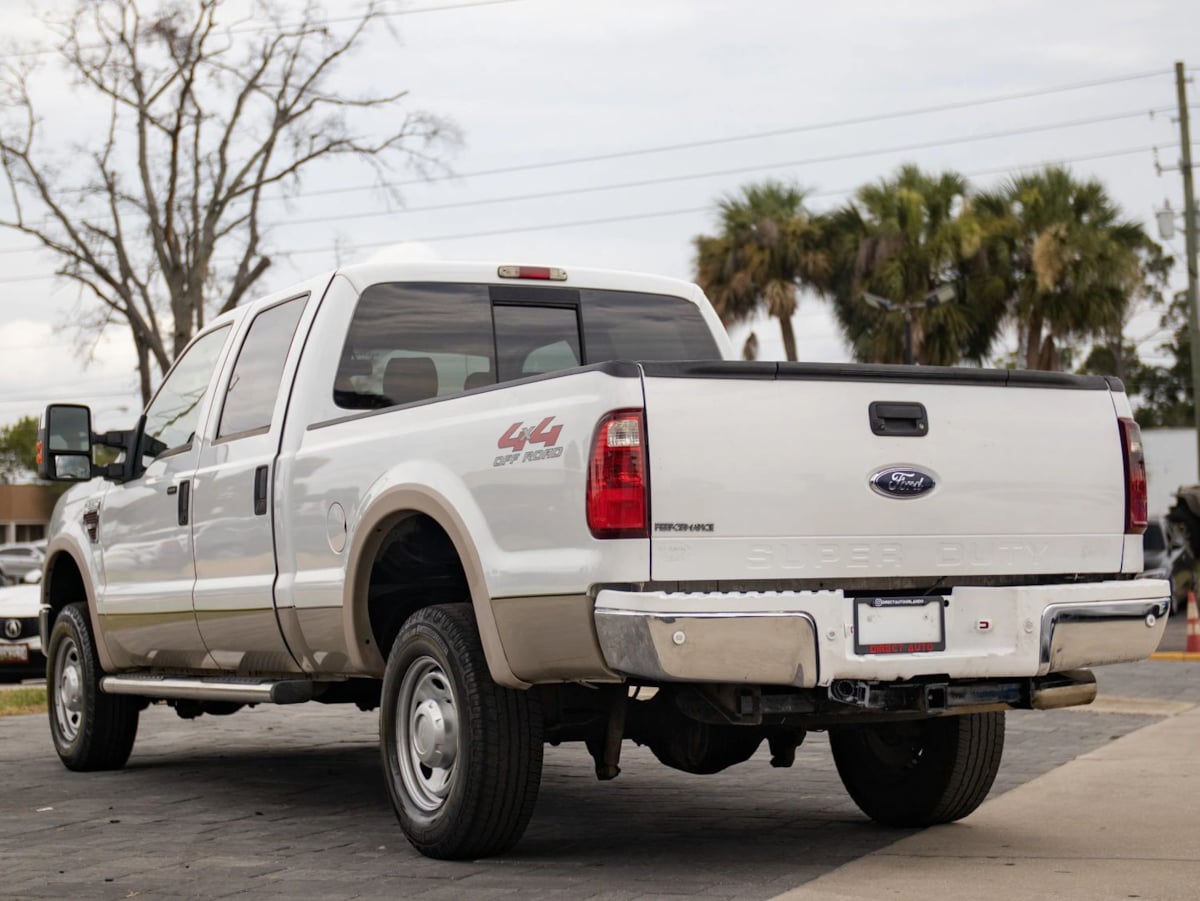 Ford F-350 photo 10