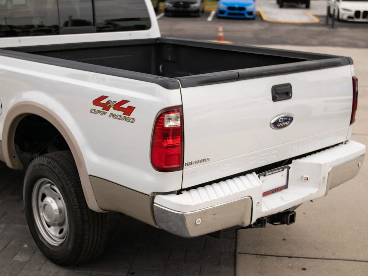 Ford F-350 photo 13