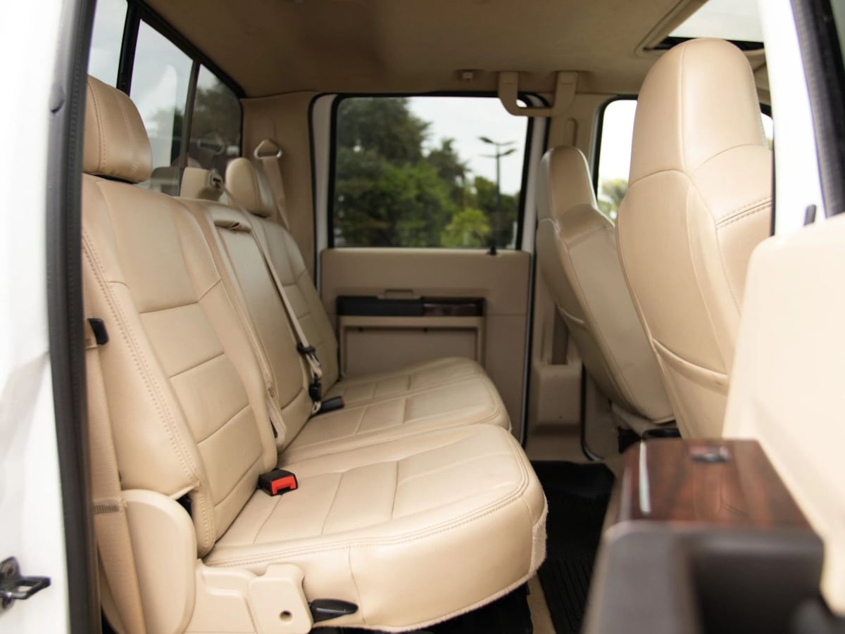 Ford F-350 photo 27