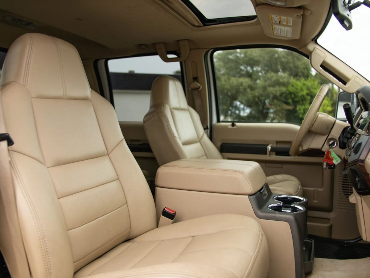 Ford F-350 photo 35