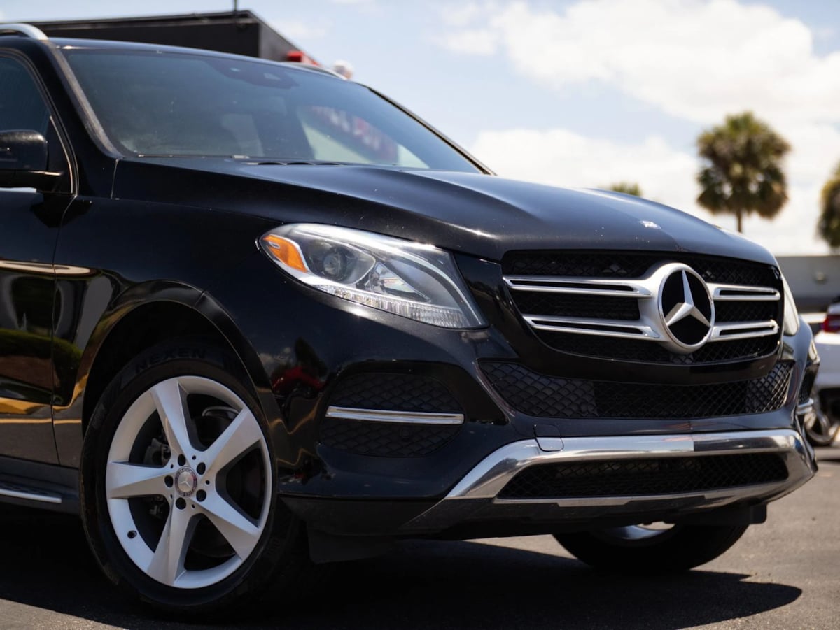 Mercedes-Benz GLE photo 3