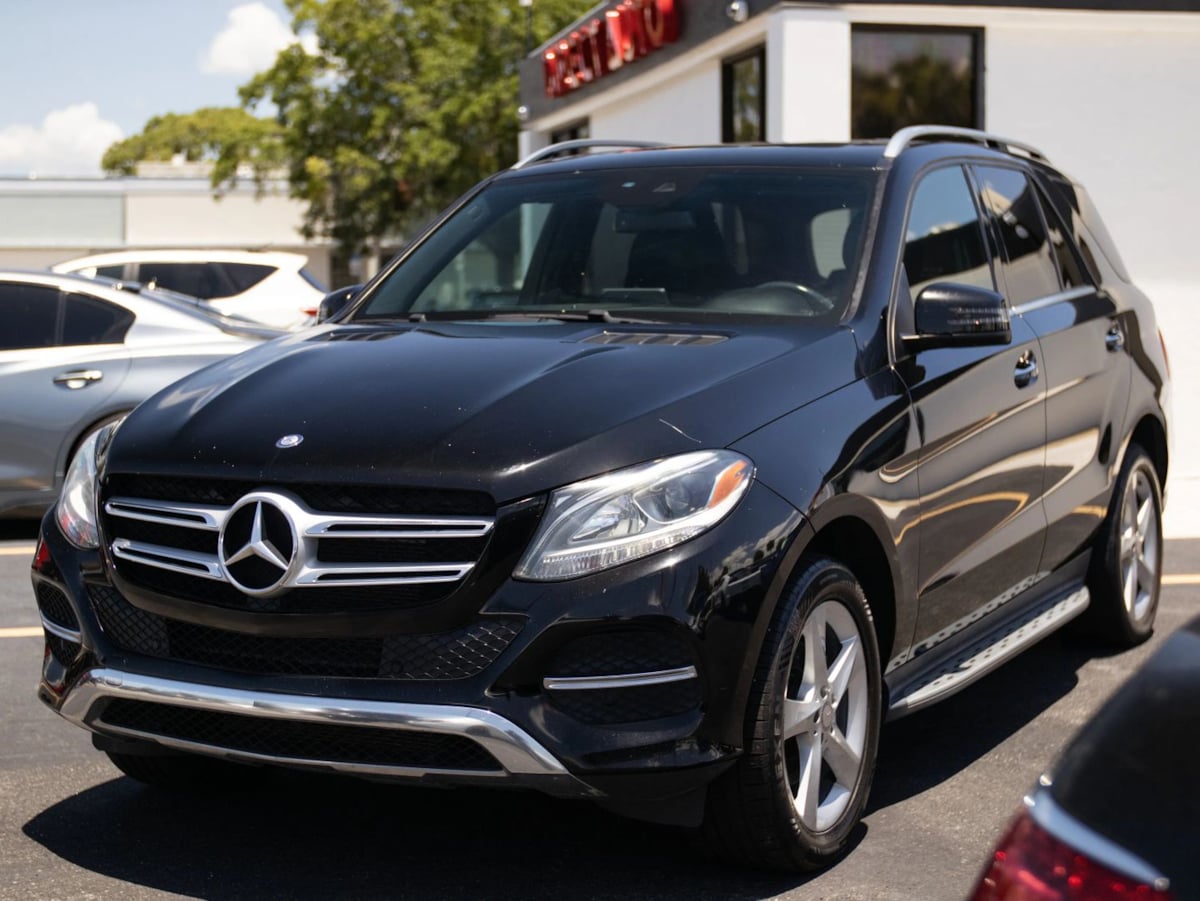Mercedes-Benz GLE photo 6