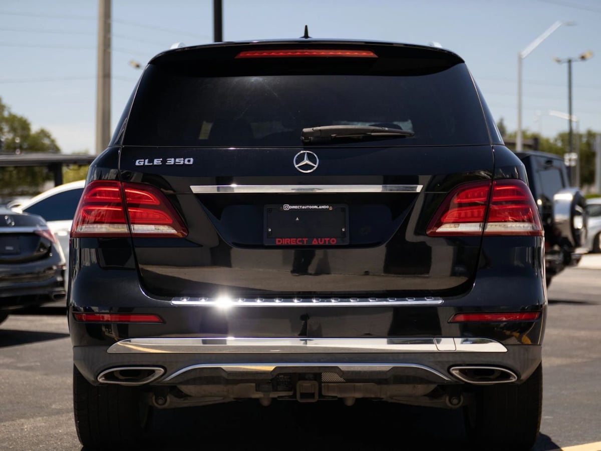 Mercedes-Benz GLE photo 11