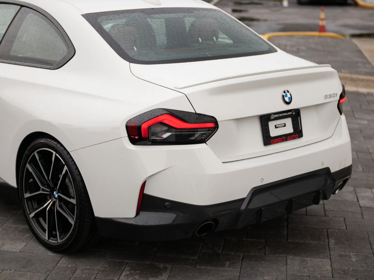BMW 2 Series photo 11