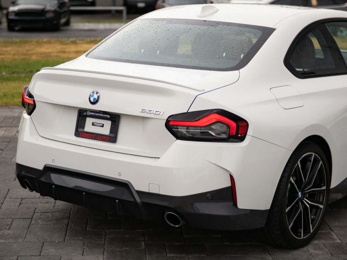 BMW 2 Series photo 14