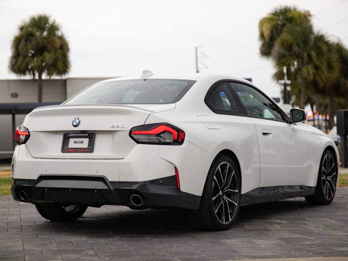 BMW 2 Series photo 15