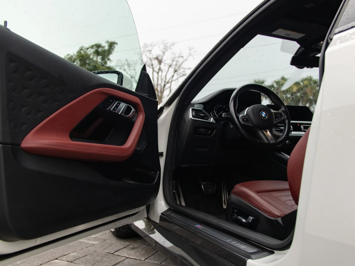 BMW 2 Series photo 19