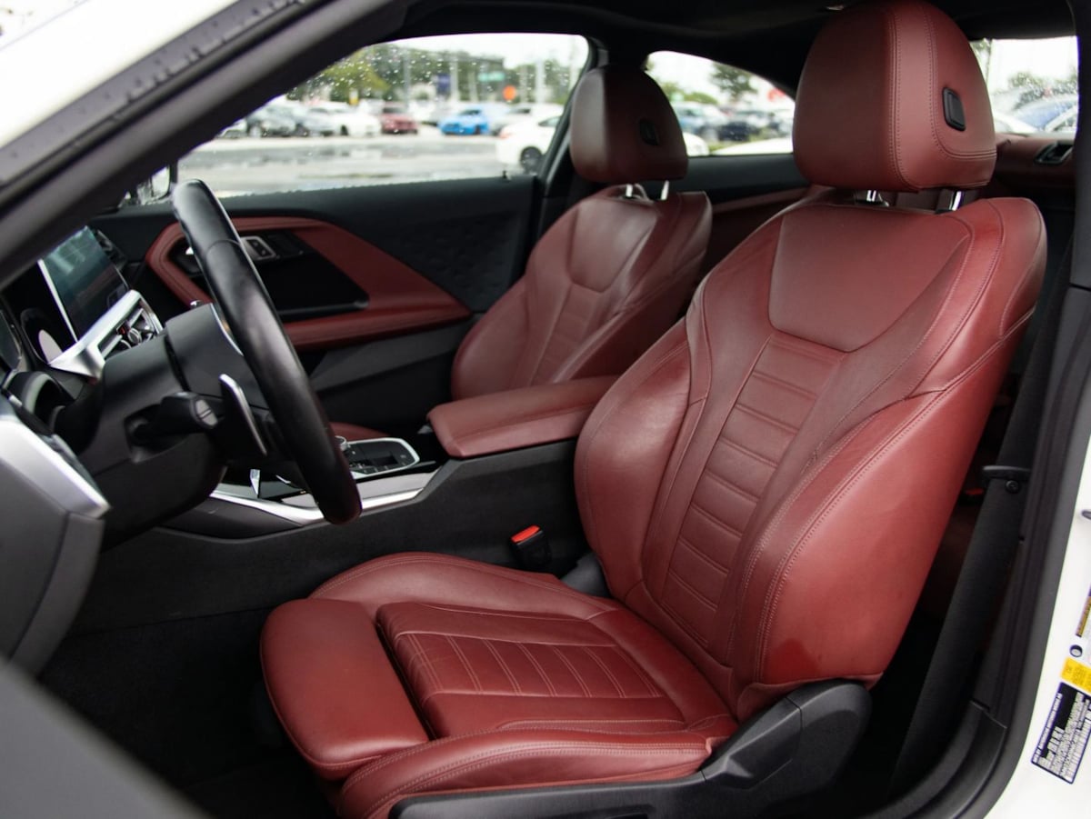 BMW 2 Series photo 22