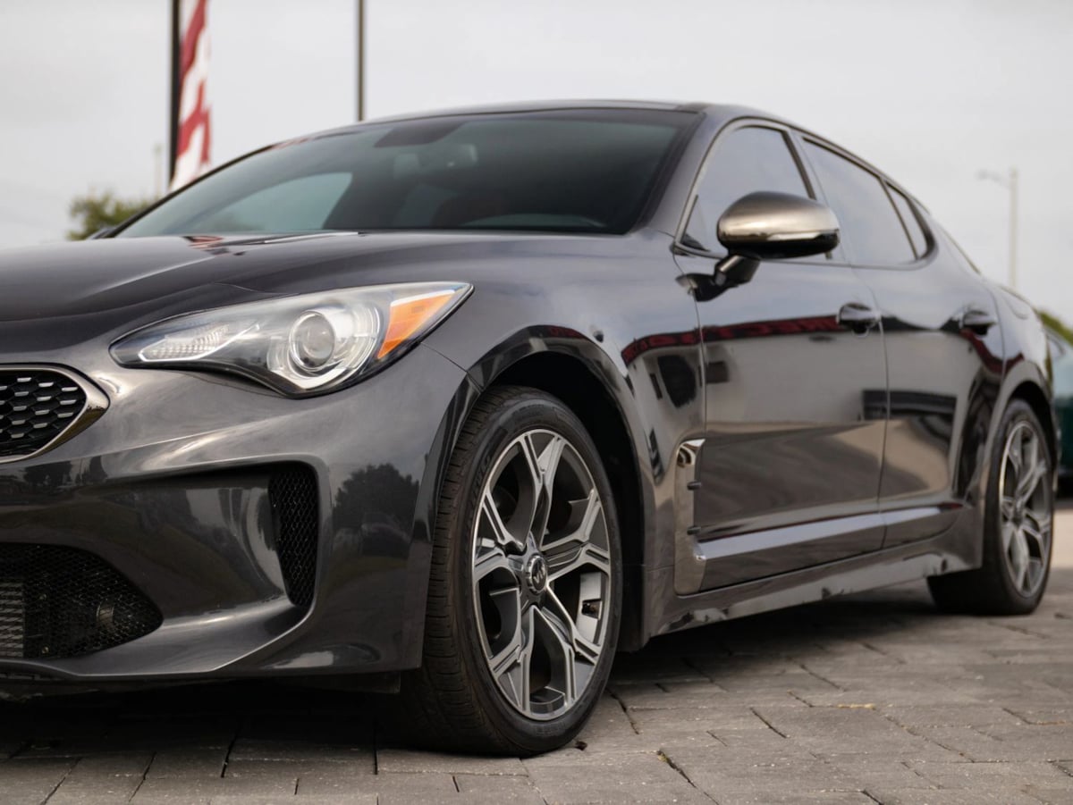 Kia Stinger photo 8
