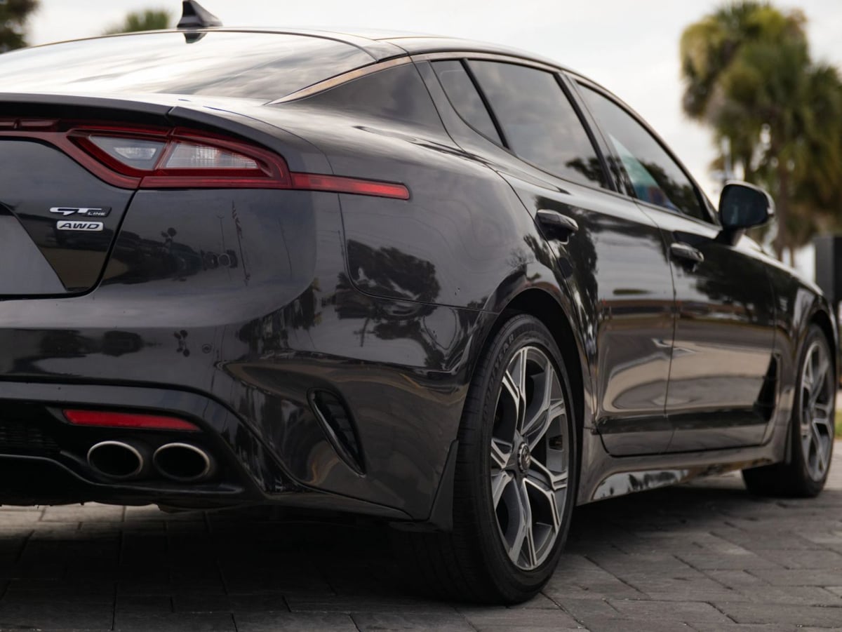 Kia Stinger photo 16