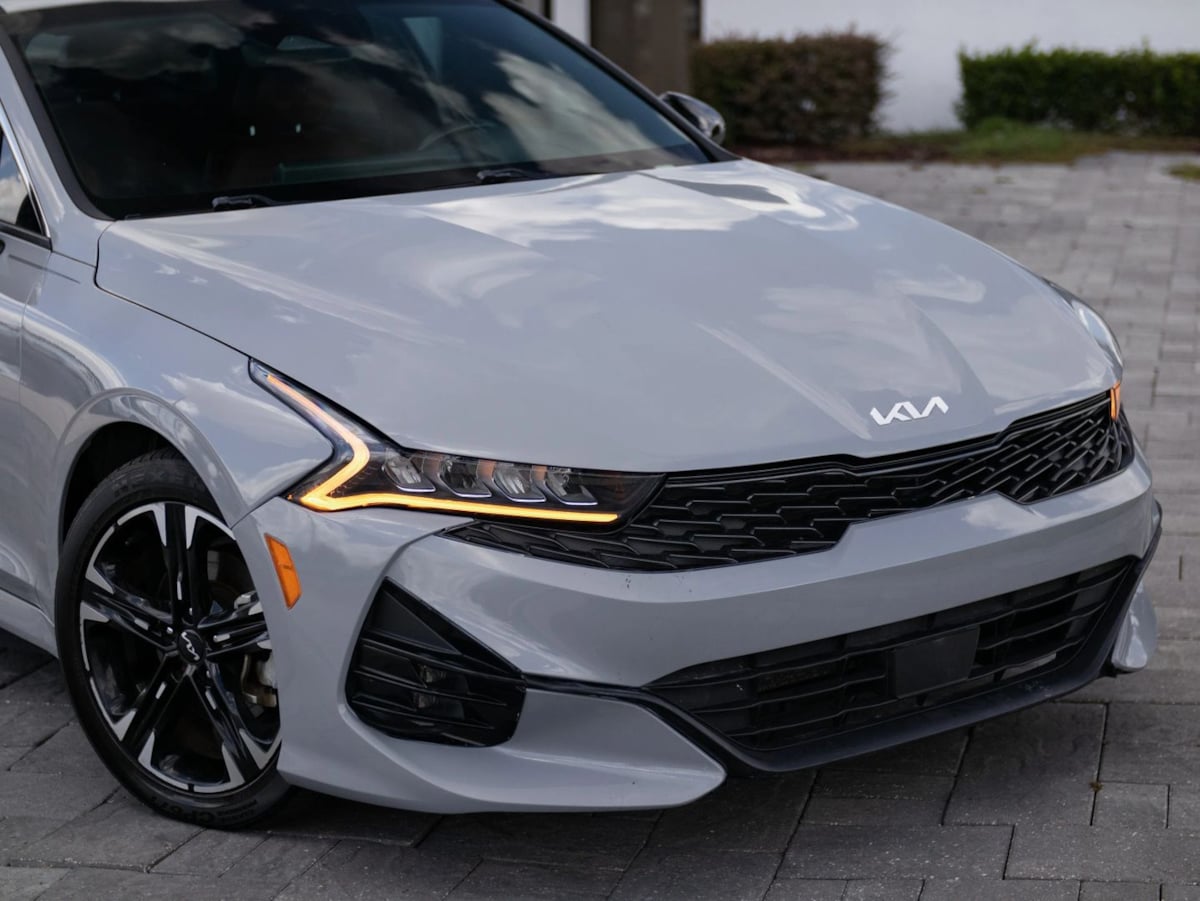 Kia K5 photo 3