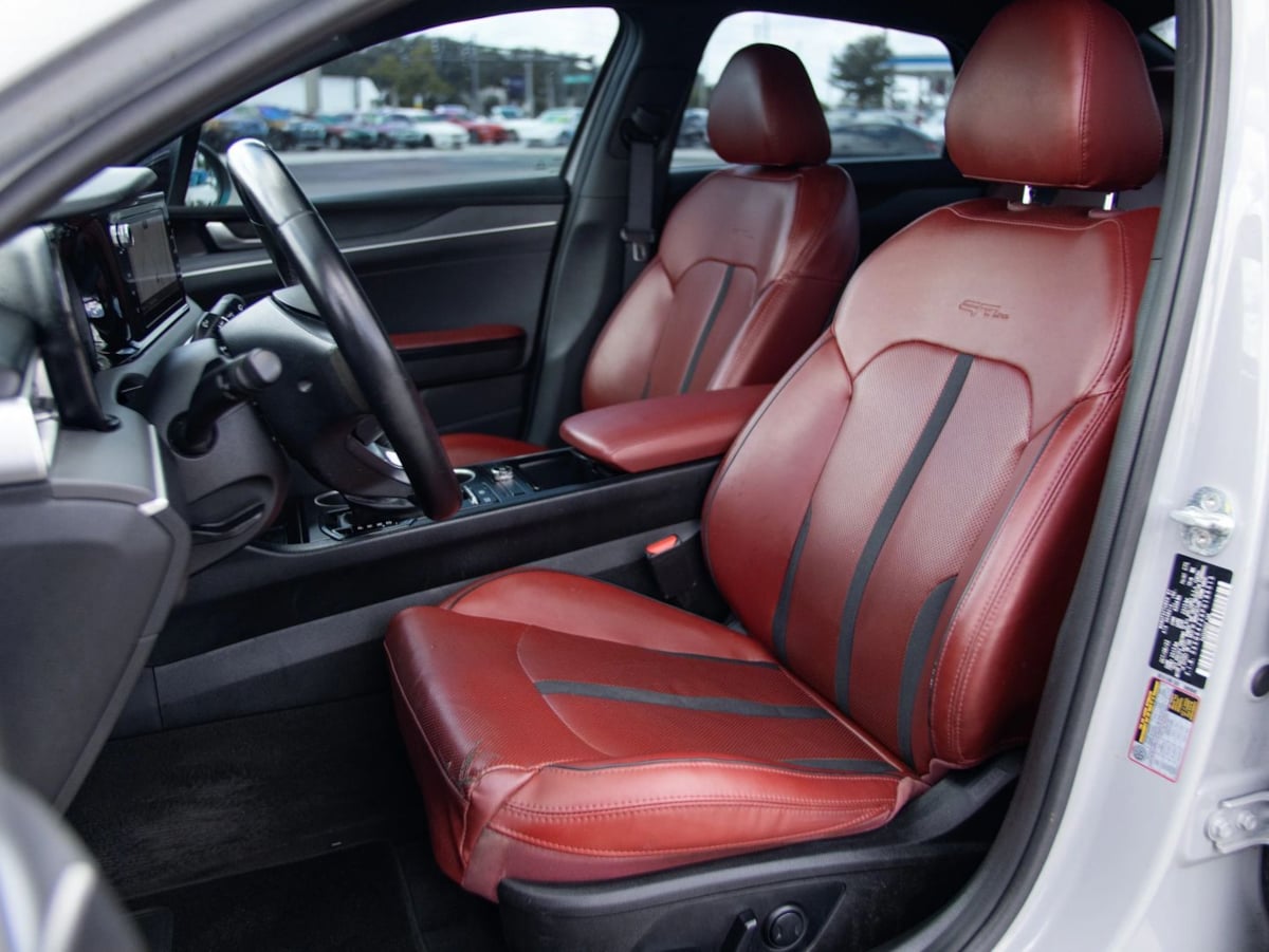Kia K5 photo 20