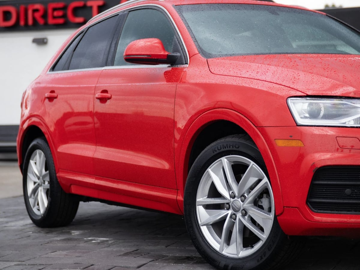 Audi Q3 photo 2