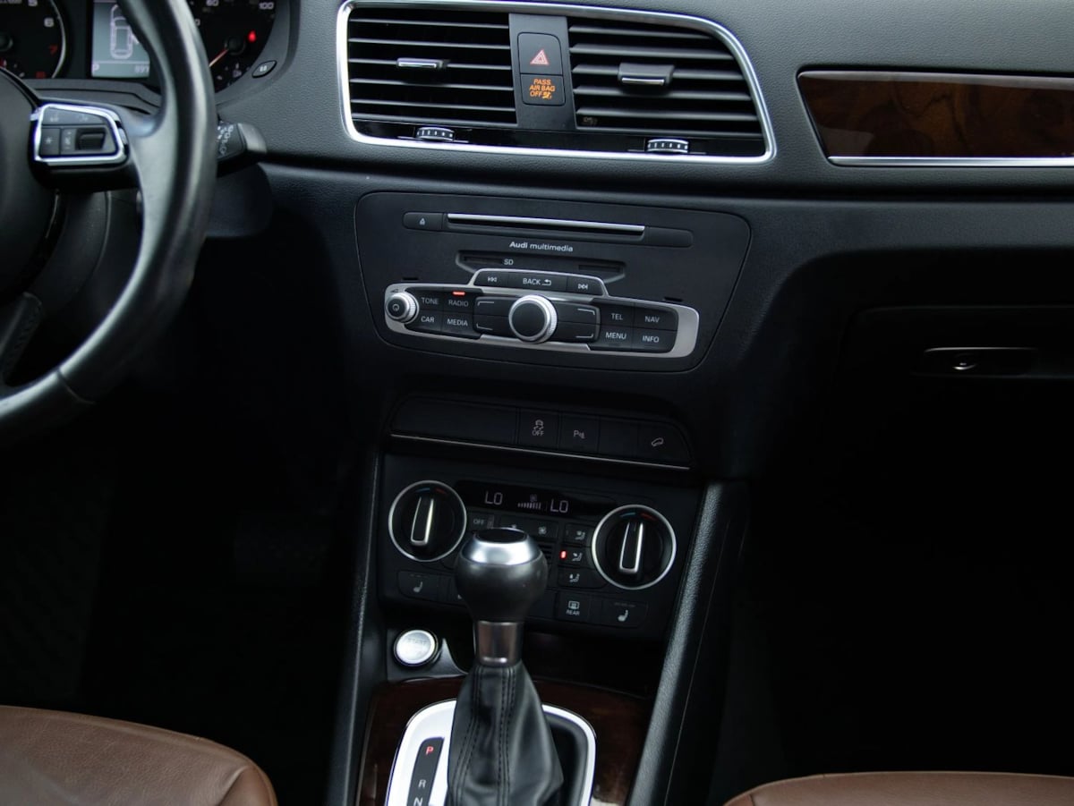 Audi Q3 photo 30