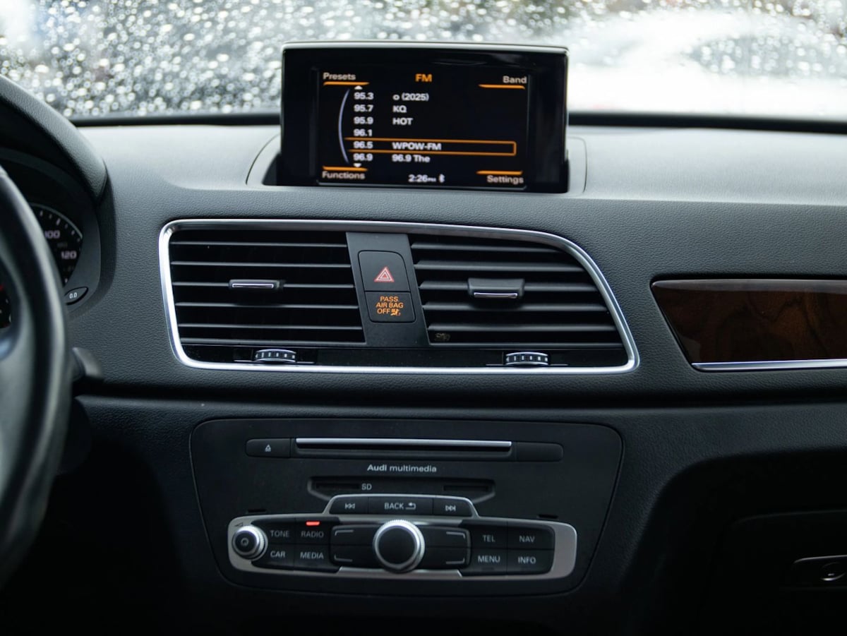 Audi Q3 photo 31