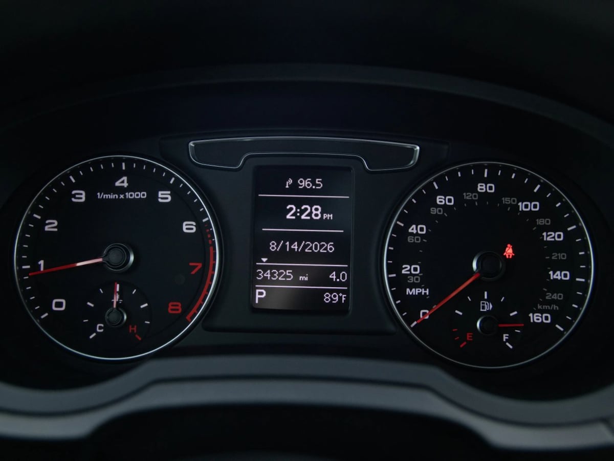 Audi Q3 photo 36