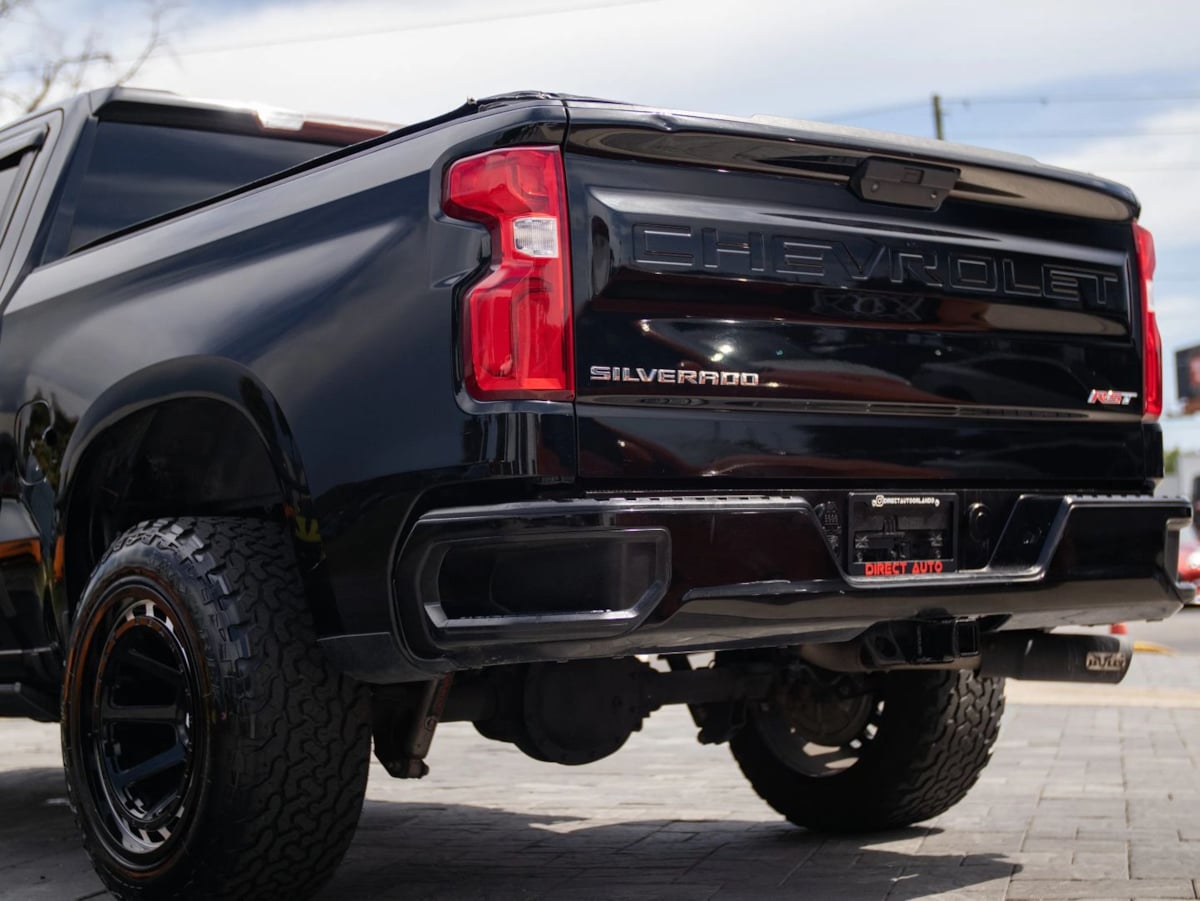 Chevrolet Silverado photo 10