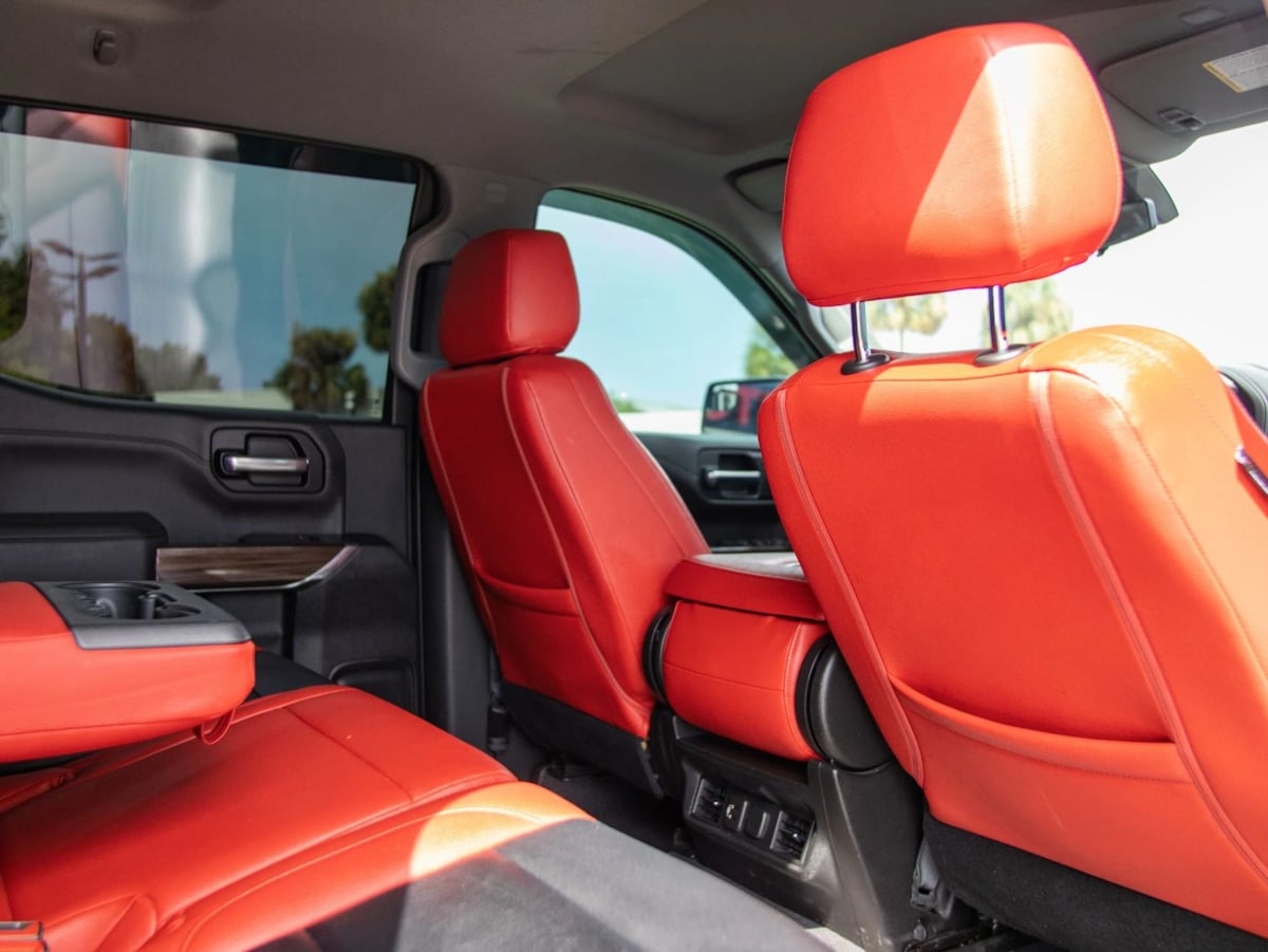 Chevrolet Silverado photo 27