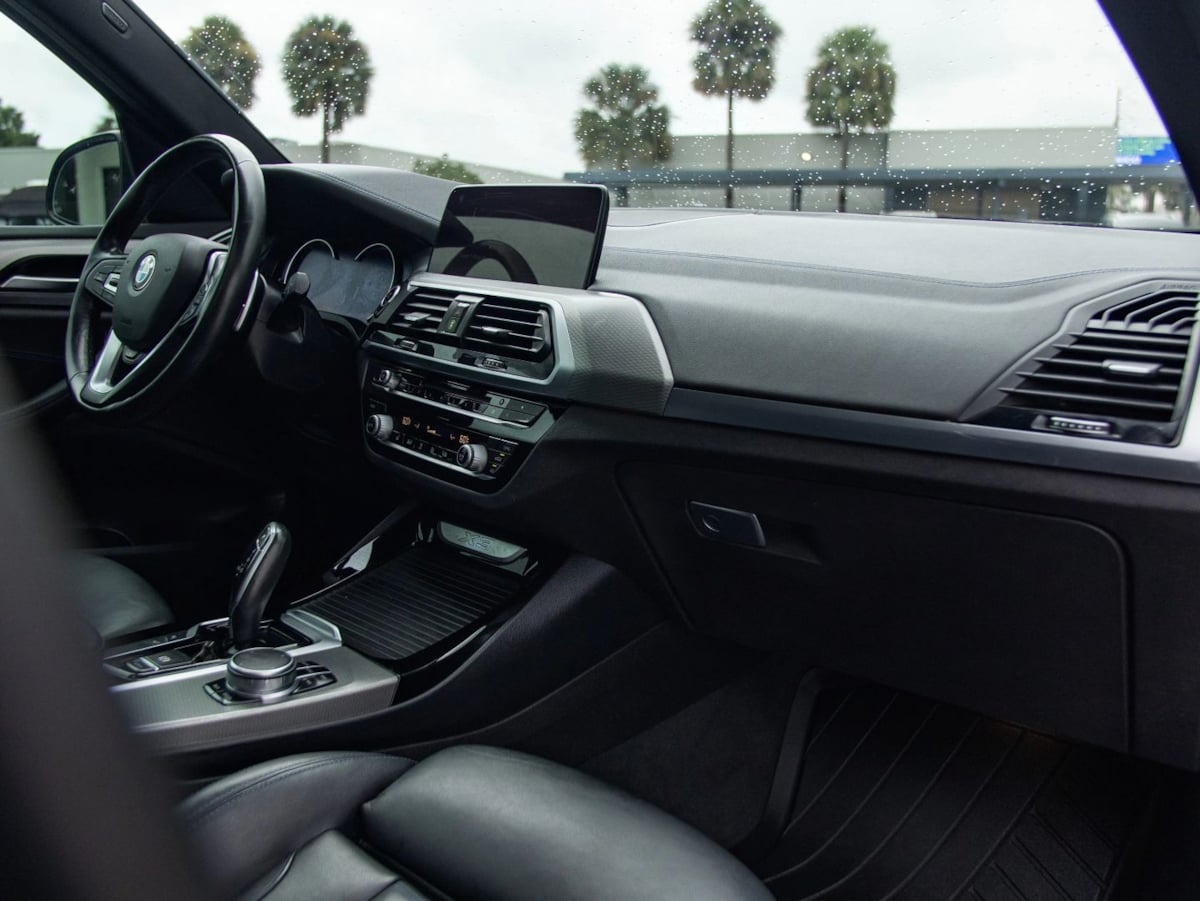 BMW X3 photo 24