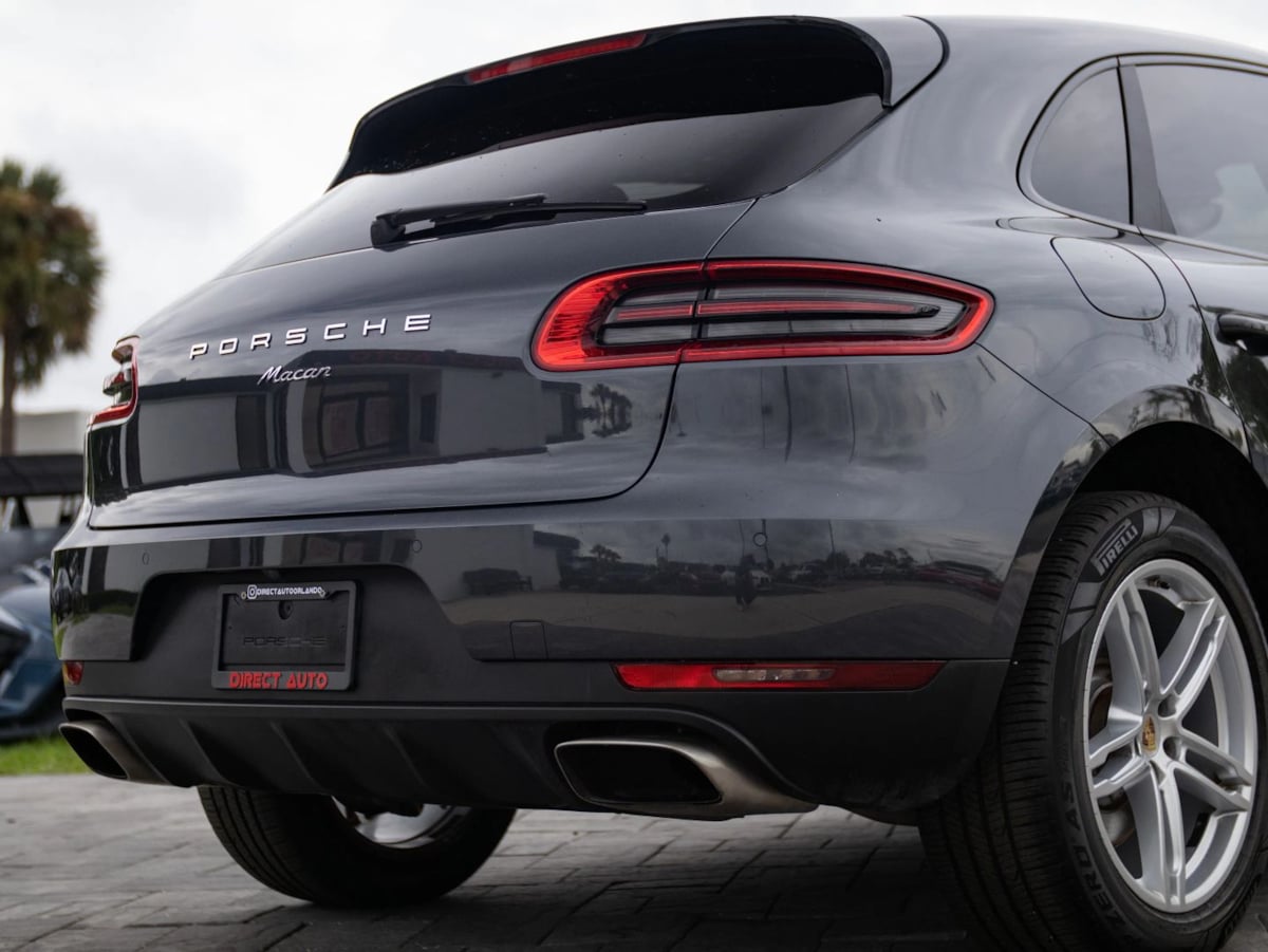 Porsche Macan photo 12
