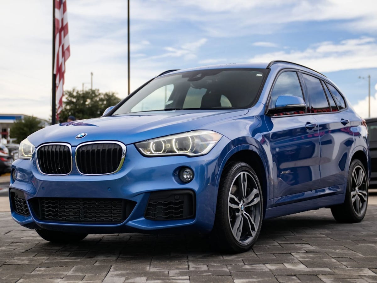 BMW X1 photo 6