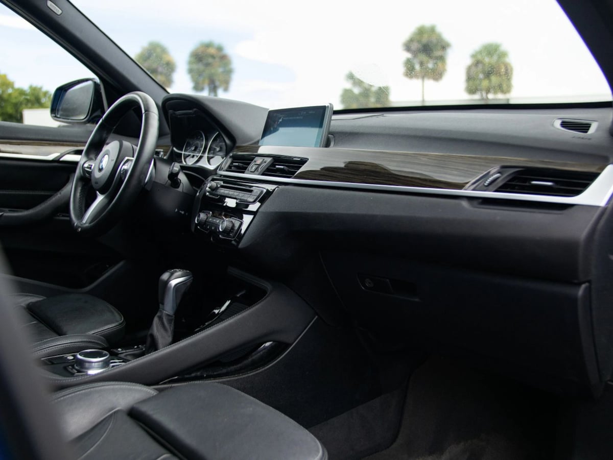 BMW X1 photo 26
