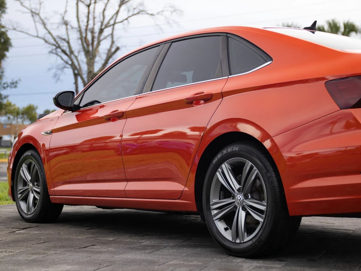 Volkswagen Jetta photo 8