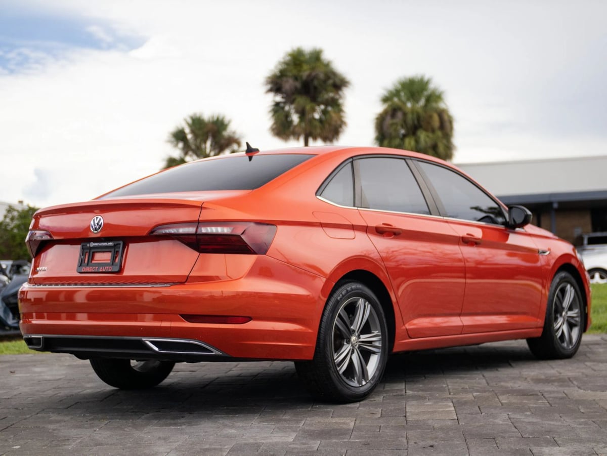 Volkswagen Jetta photo 13