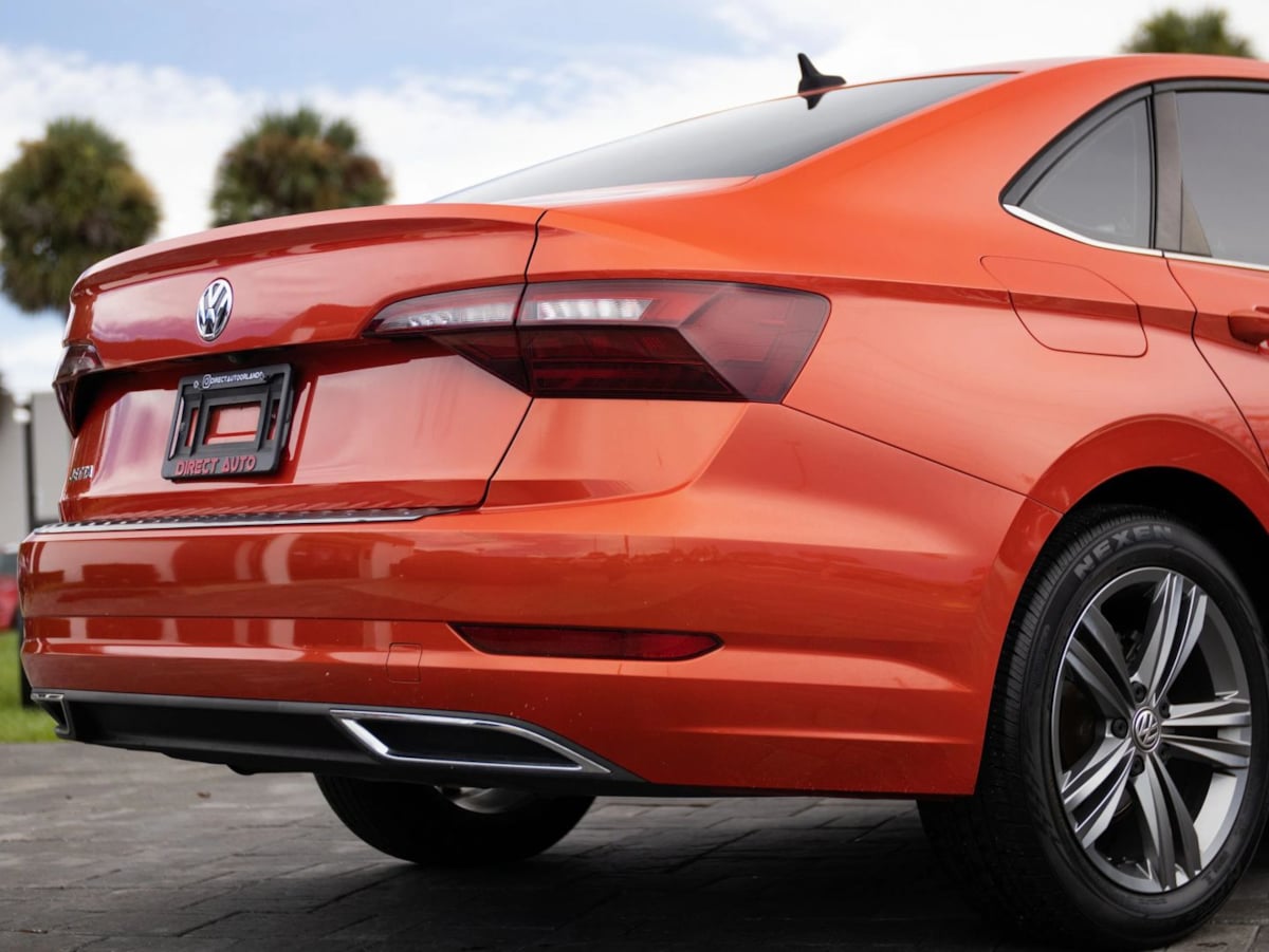 Volkswagen Jetta photo 14