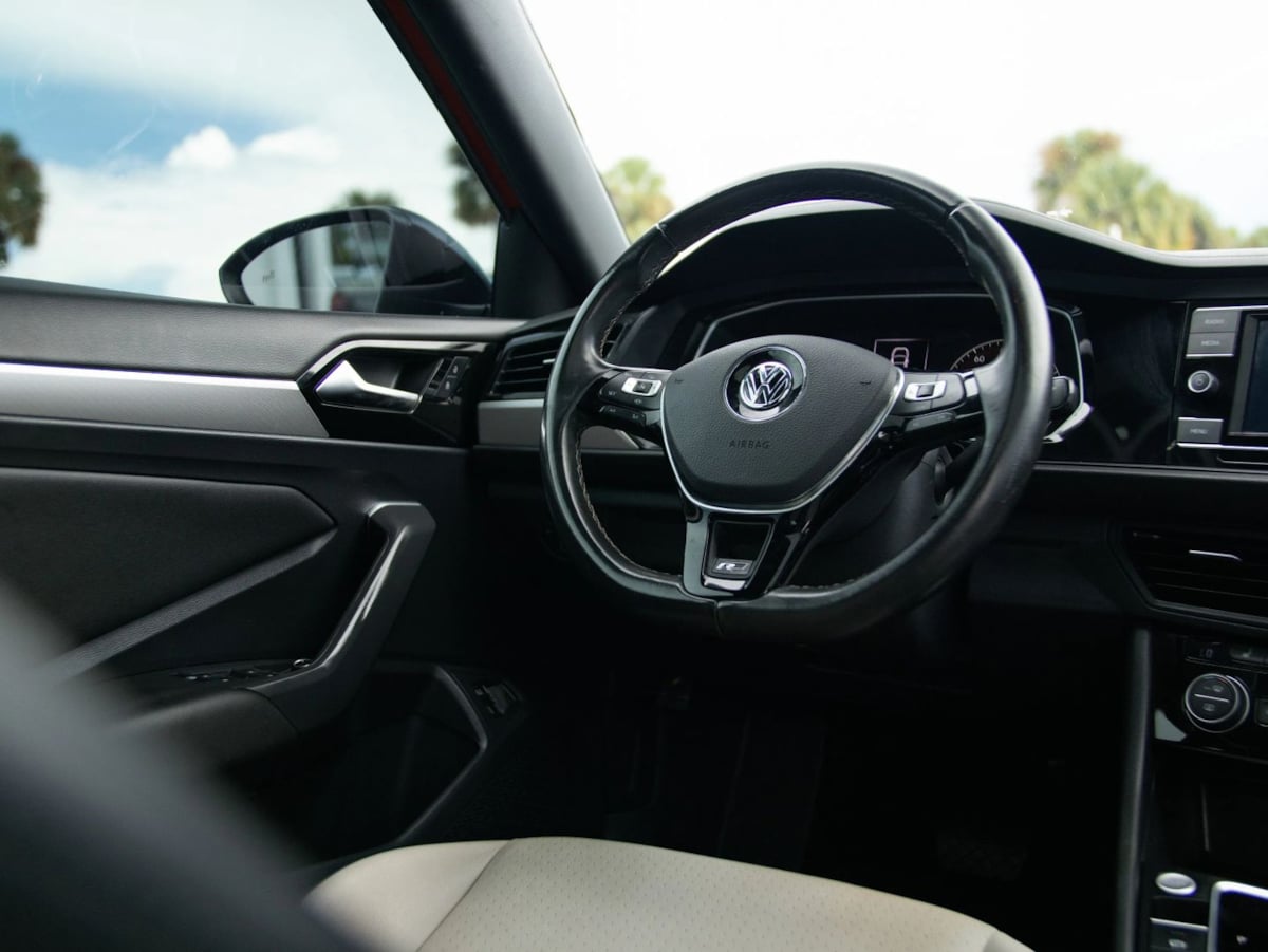 Volkswagen Jetta photo 30