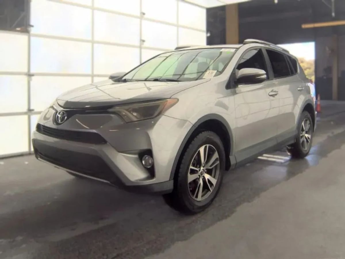 2016 Toyota RAV4 XLE