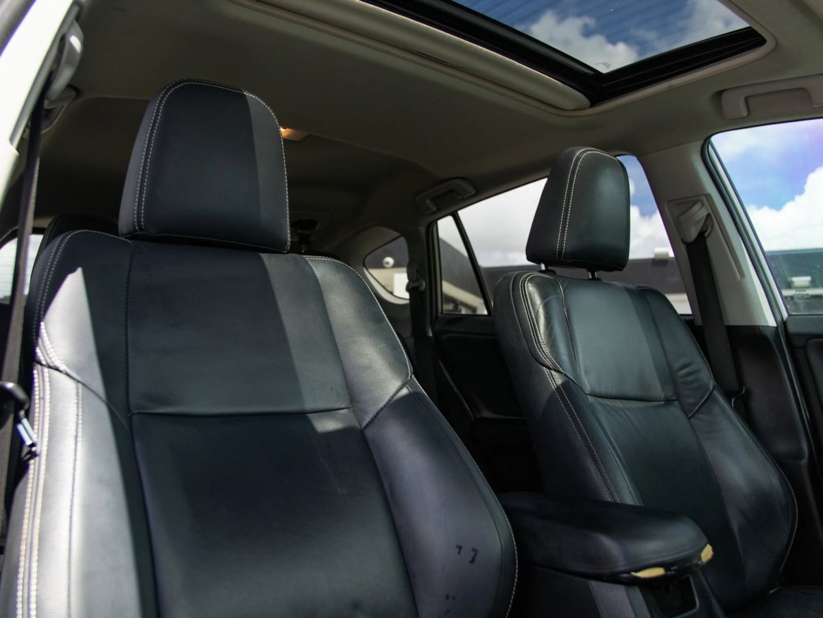 Toyota RAV4 photo 17