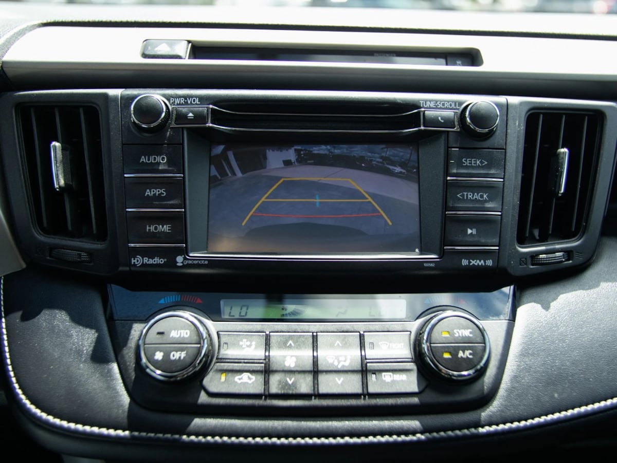 Toyota RAV4 photo 26